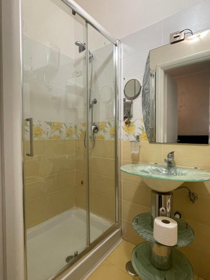 B&B Salerno In Zewnętrze zdjęcie